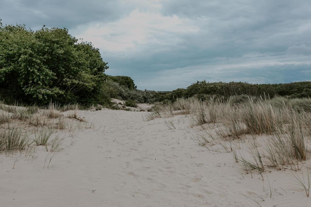 Zuiders Appartement Op 150M Van Duinen En Strand Бредене Екстериор снимка